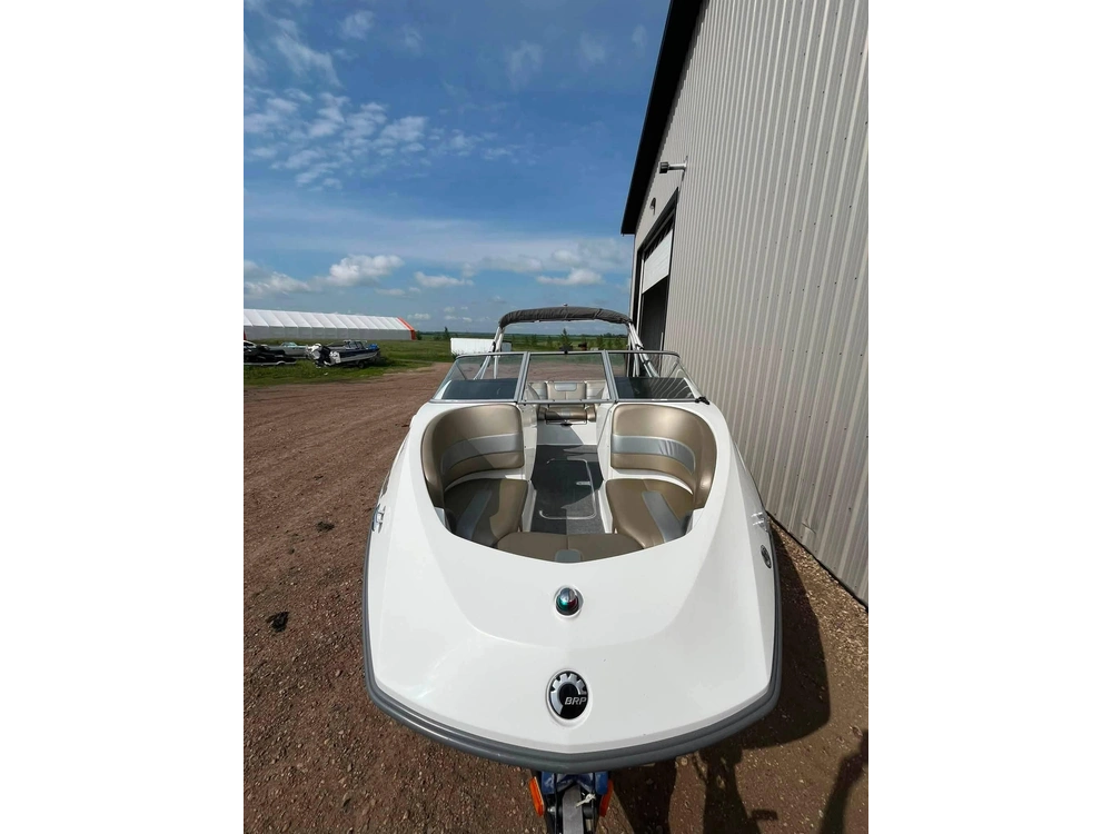 2007 Sea-doo Sport Boats Challenger 180 - Single 4-tech 215hp Rotax alt
