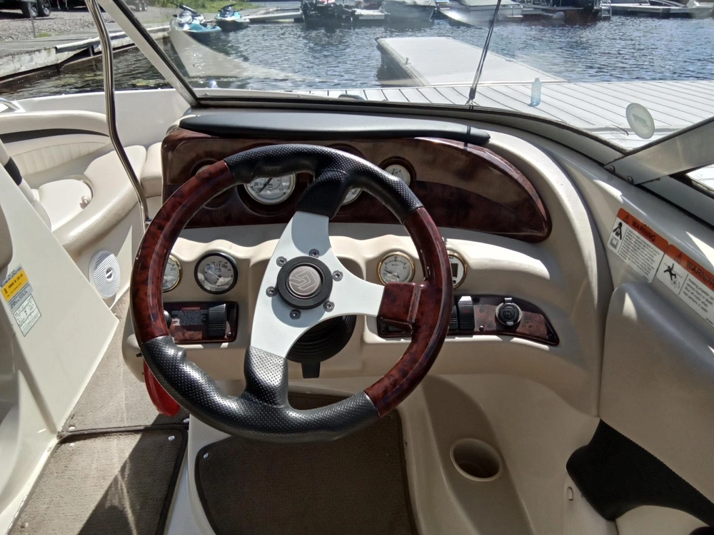 2005 Glastron Gx 185 alt