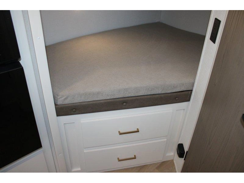 Grand Design Transcend 161bh 2026 alt
