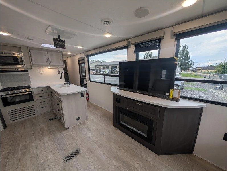 Coachmen Catalina 283rnr 2027 alt