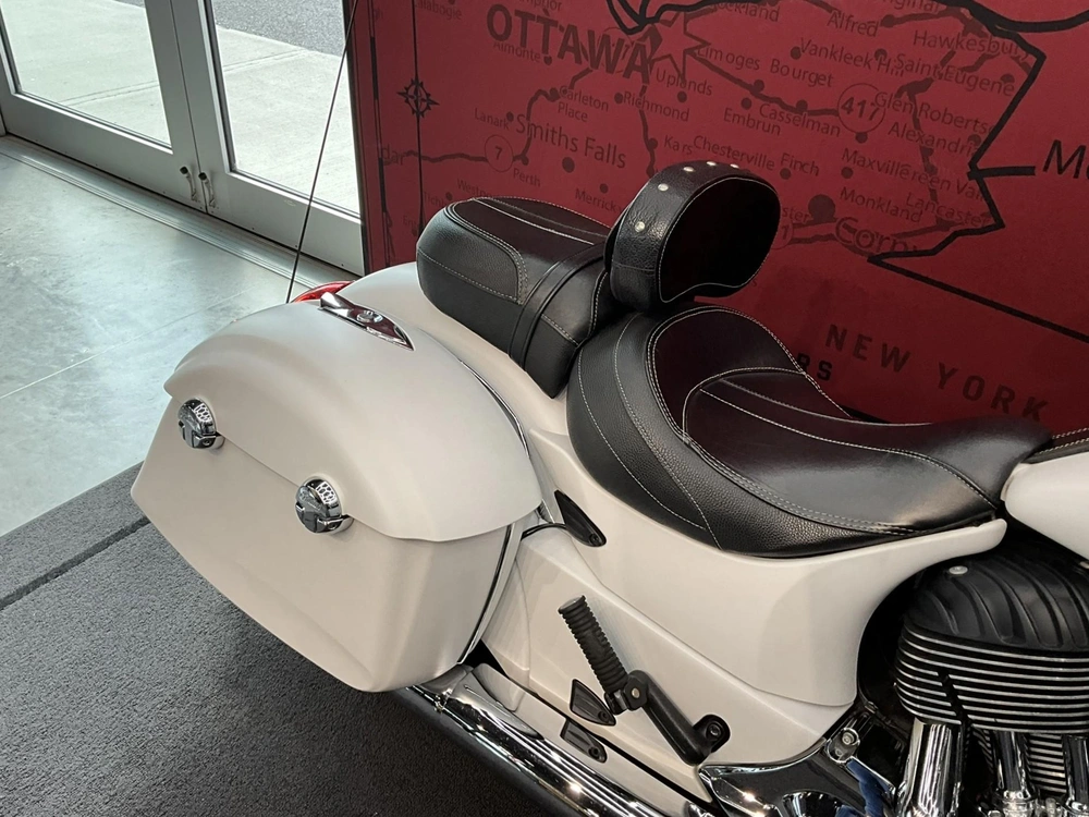 2018 Indian Motorcycle Chieftain Limited alt