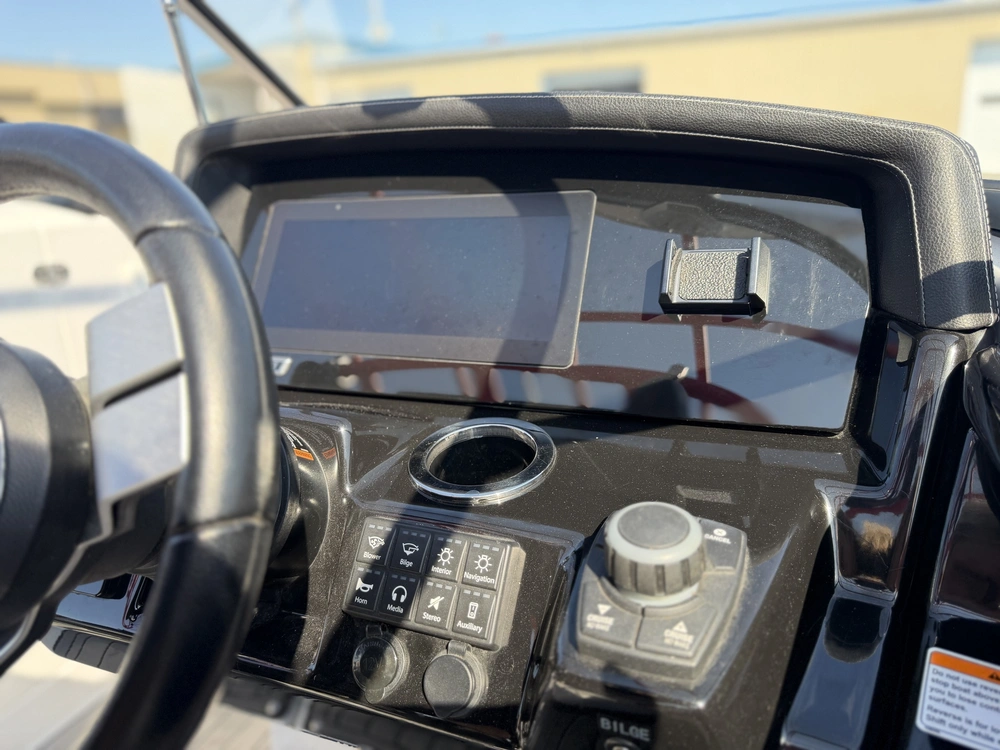 Yamaha 242x 2018 alt