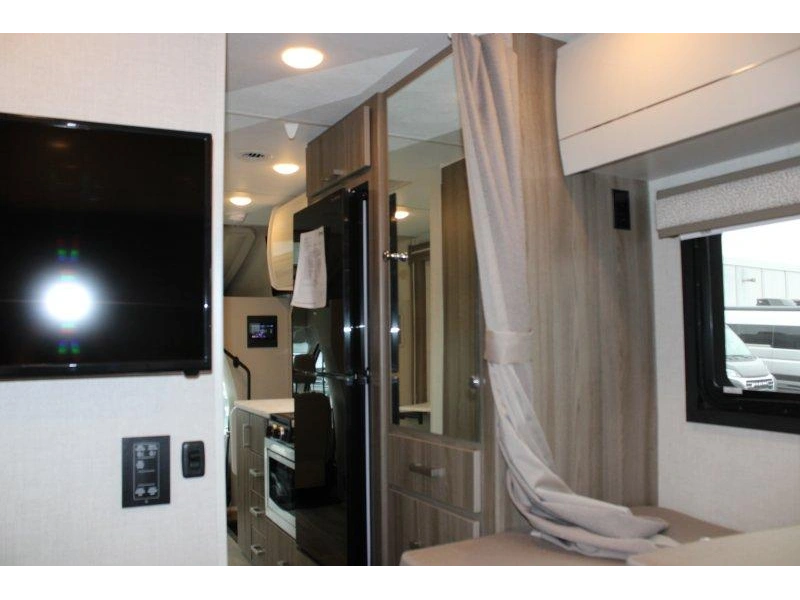 Thor Motor Coach Compass 24kb 2026 alt