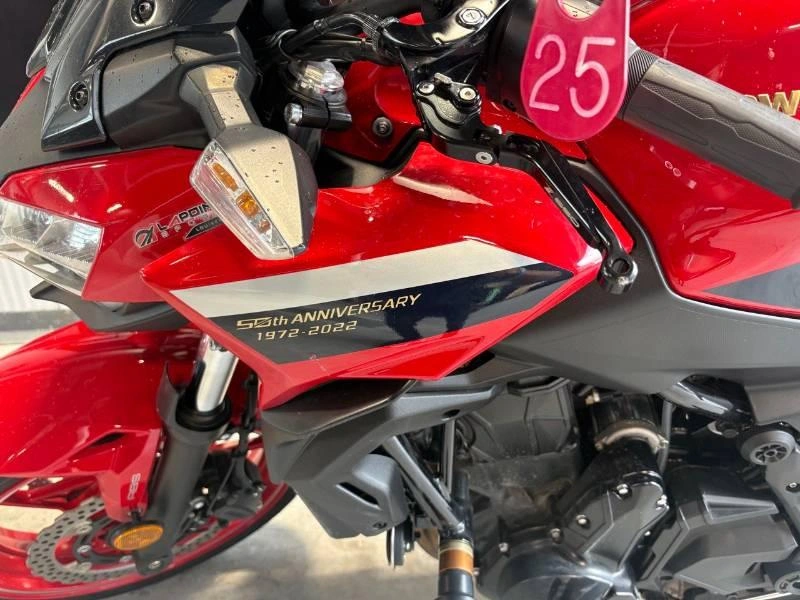 2022 Kawasaki Z650 50th Anniversaire Rouge alt