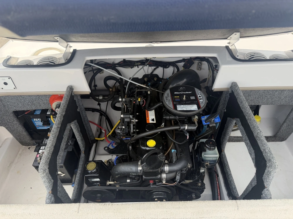 2011 Four Winns H180le Remorque Inclus alt