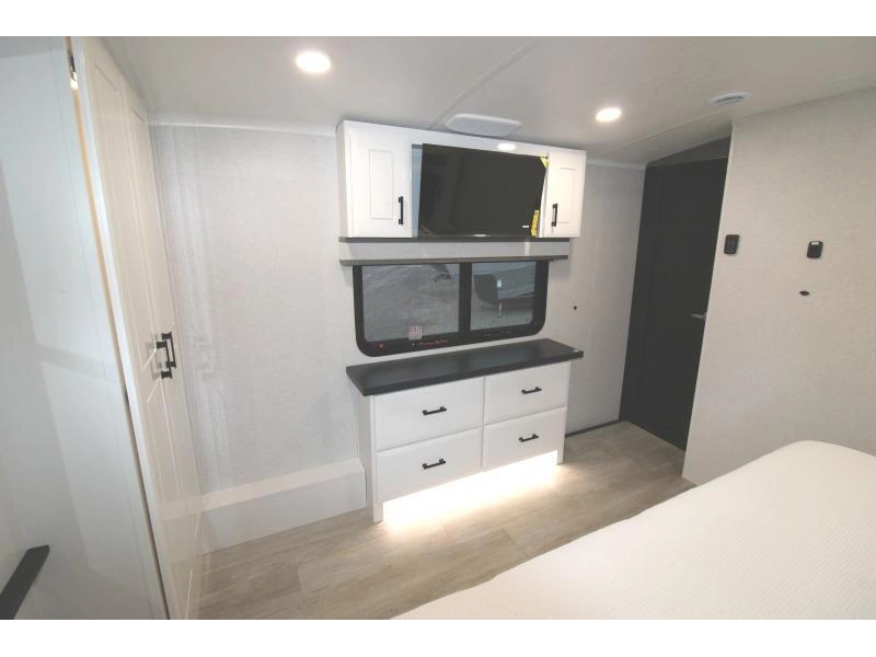 Jayco Pinnacle 38kpts 2026 alt