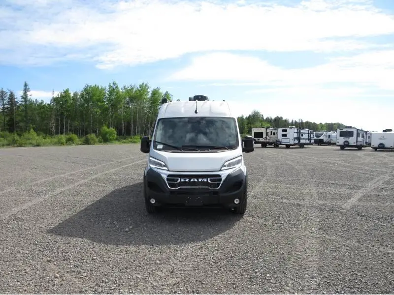 2027 Thor Motor Coach Tellaro