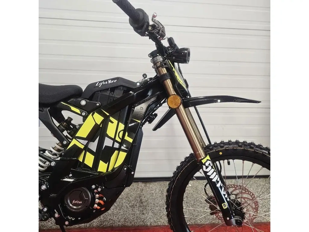 2026 Surron Light Bee X Black alt