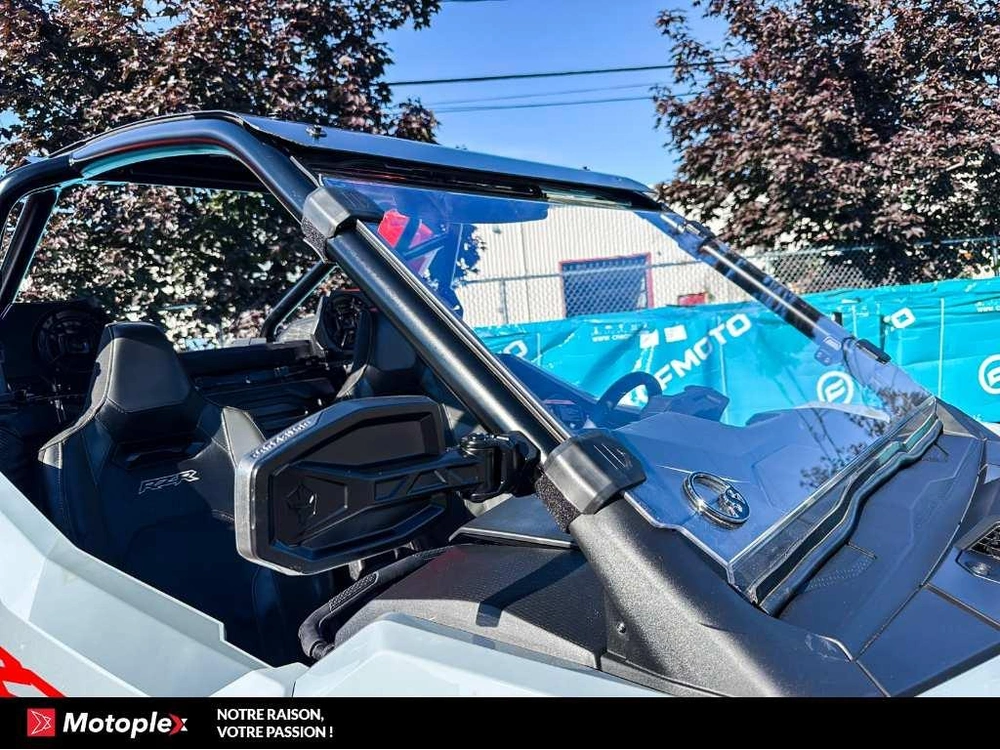 Polaris Pro Xp * 5000$ En Options* 2025 alt