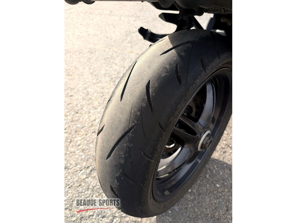 2009 Triumph Sprint St 1050 ⚡ Moto 3 Cylindres Performance Routière alt