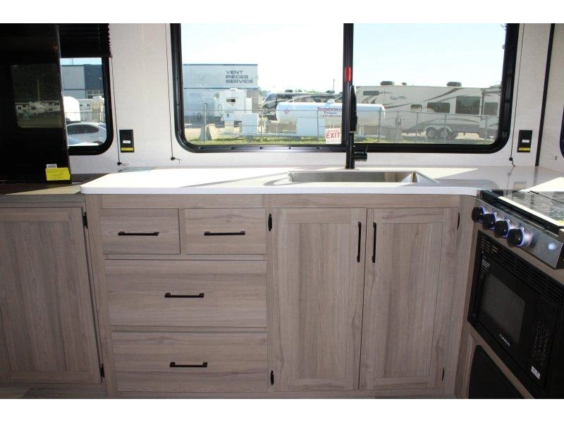 Keystone Rv Coleman 29rks 2026 alt