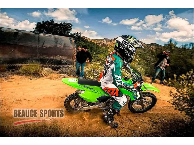 Kawasaki KLX140R PETITES ROUES 17 & 14PC Moto Hors-Route Trail Débutant Petites Roues Démarreur Électrique Enfant Jeune Première Moto Apprentissage Embrayage CRF125 TT-R DR-Z 2027
