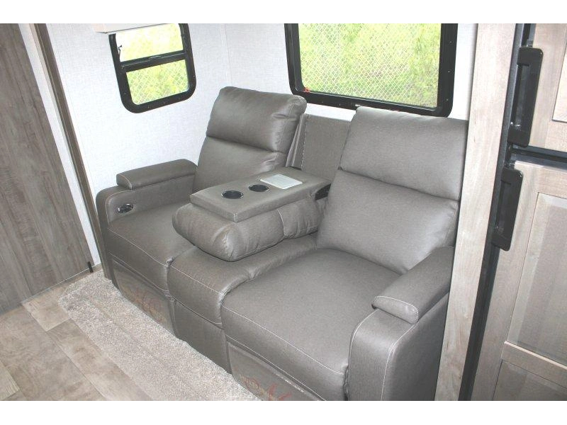 Forest River Rockwood 2511s 2022 alt