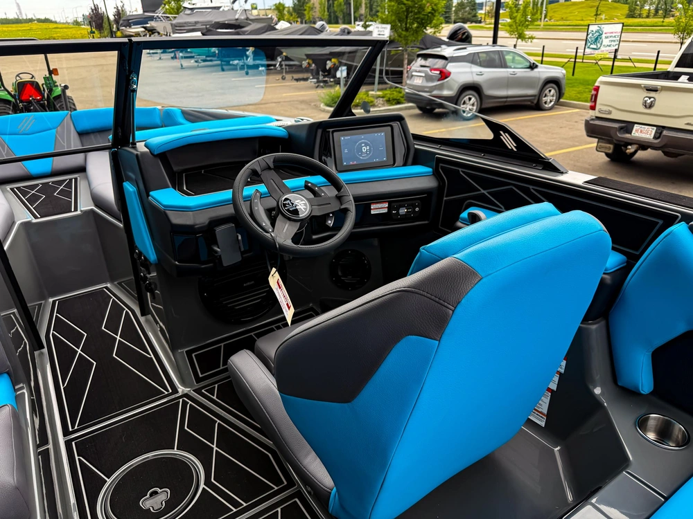 2027 Atx Surf Boats 22 Type-s alt