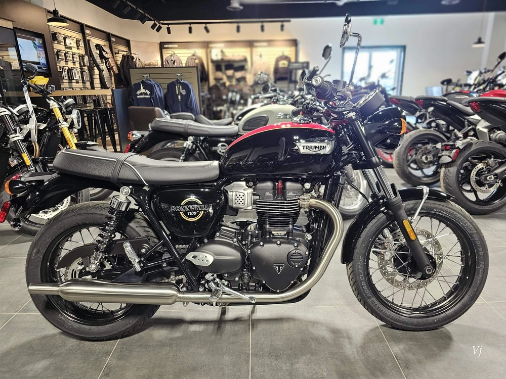 2026 Triumph Bonneville T100 alt