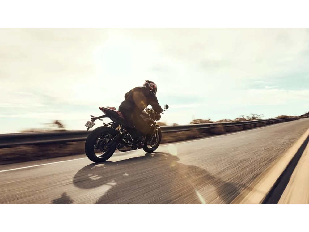 2026 Triumph Street Triple alt