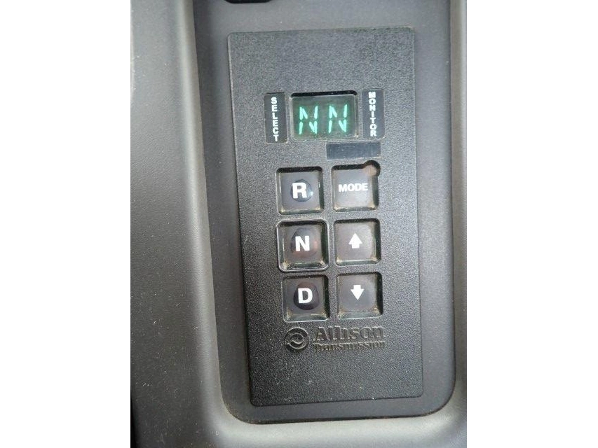 Freightliner M2-106 2013