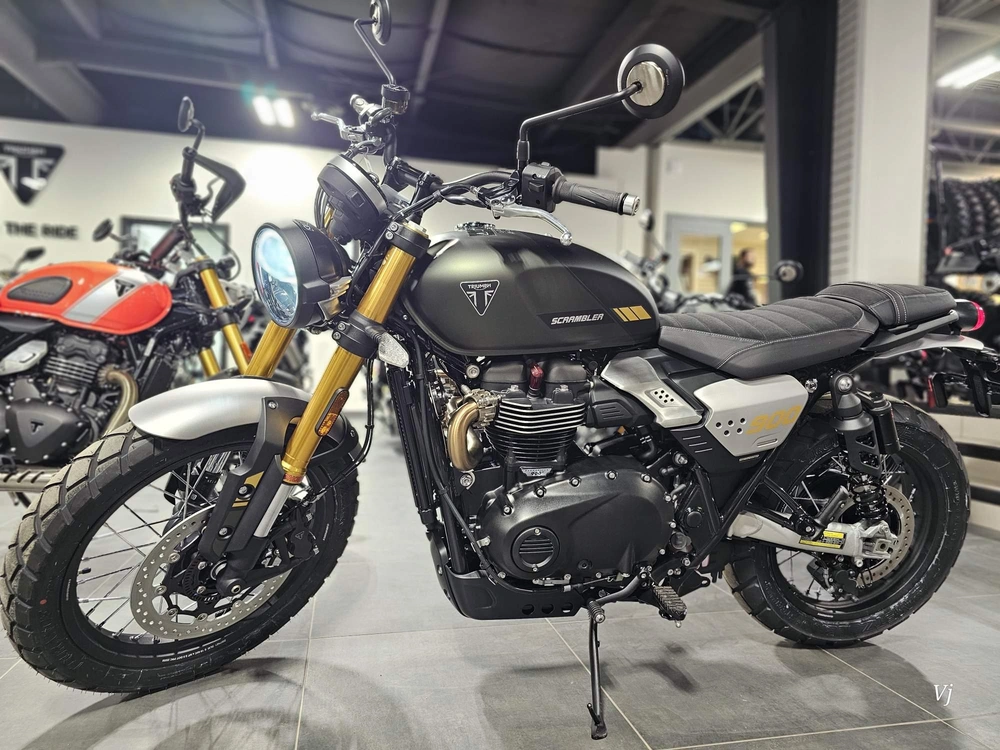 2026 Triumph Scrambler 900 alt