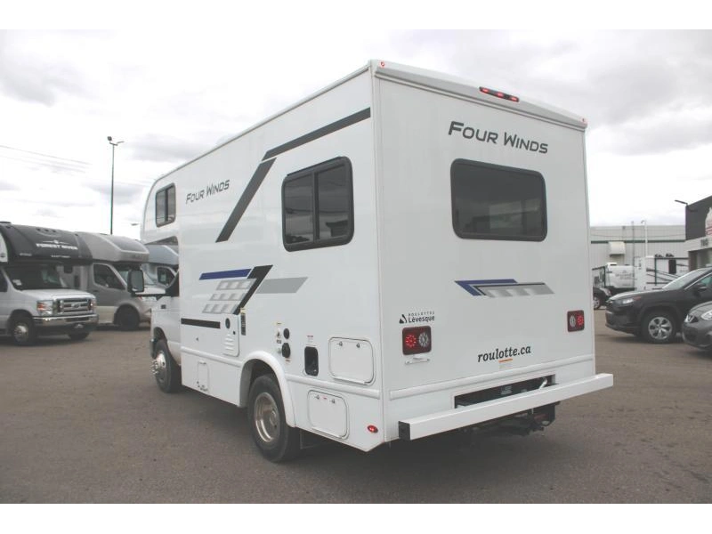 Thor Motor Coach Four Winds 19z 2026 alt