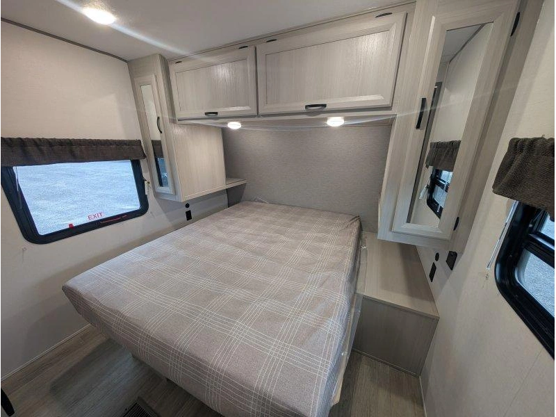 Coachmen Catalina 283rnr 2027 alt