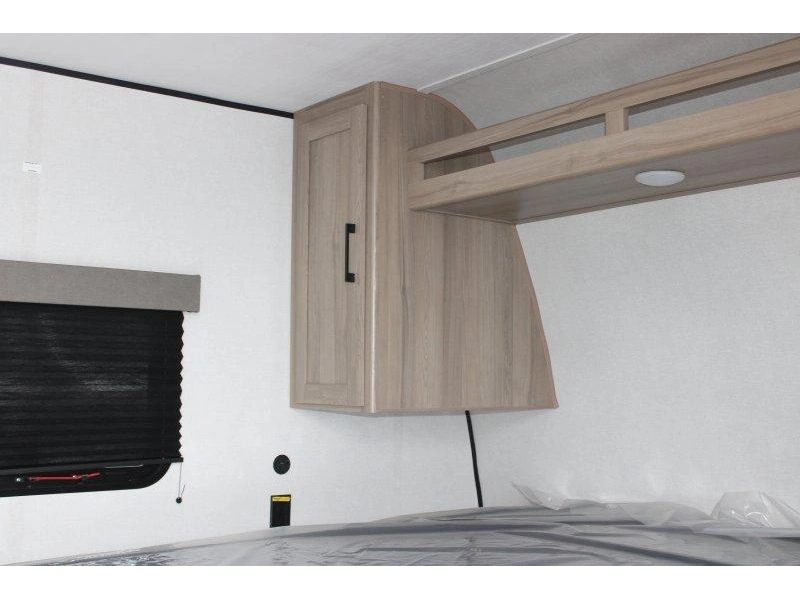 Keystone Rv Coleman 19r 2026 alt
