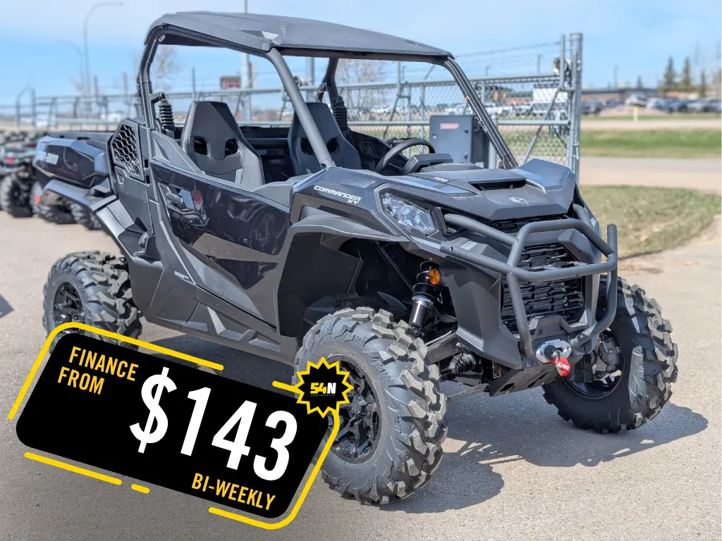 2026 Can-Am Commander XT 700 