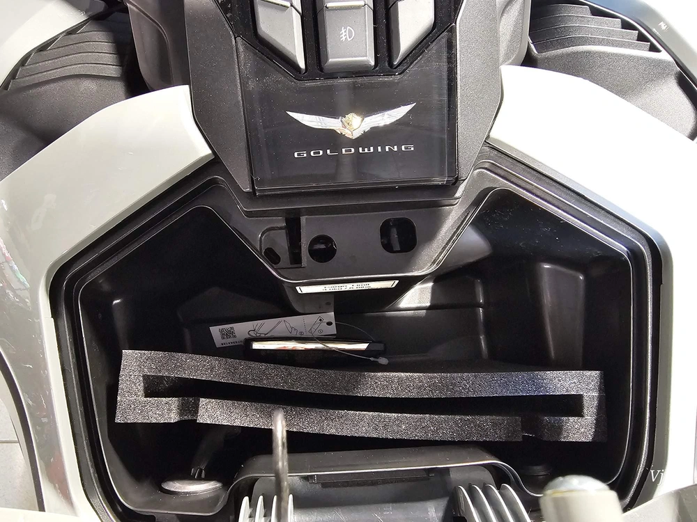 2026 Honda Gold Wing Tour Abs alt
