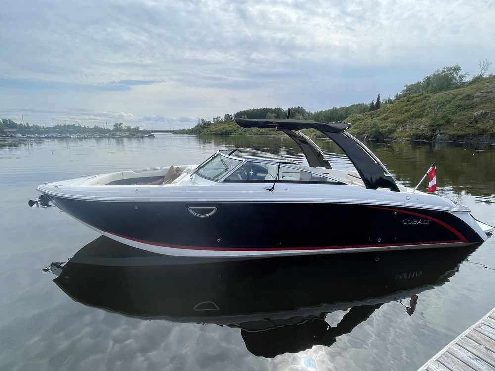 2017 Cobalt Boats R30 alt
