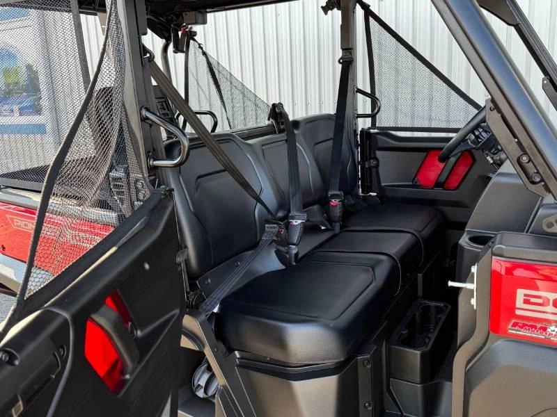 2026 Honda Pioneer 1000 - 5p Dlx alt
