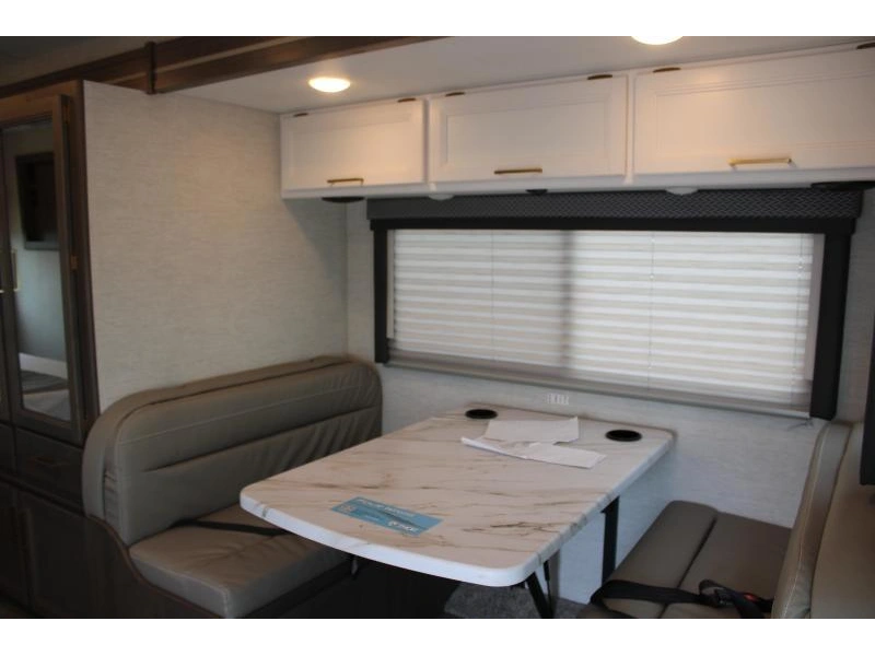 Thor Motor Coach Four Winds 24f 2025 alt