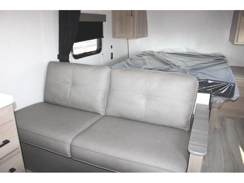 2026 Keystone Rv Coleman 23b alt