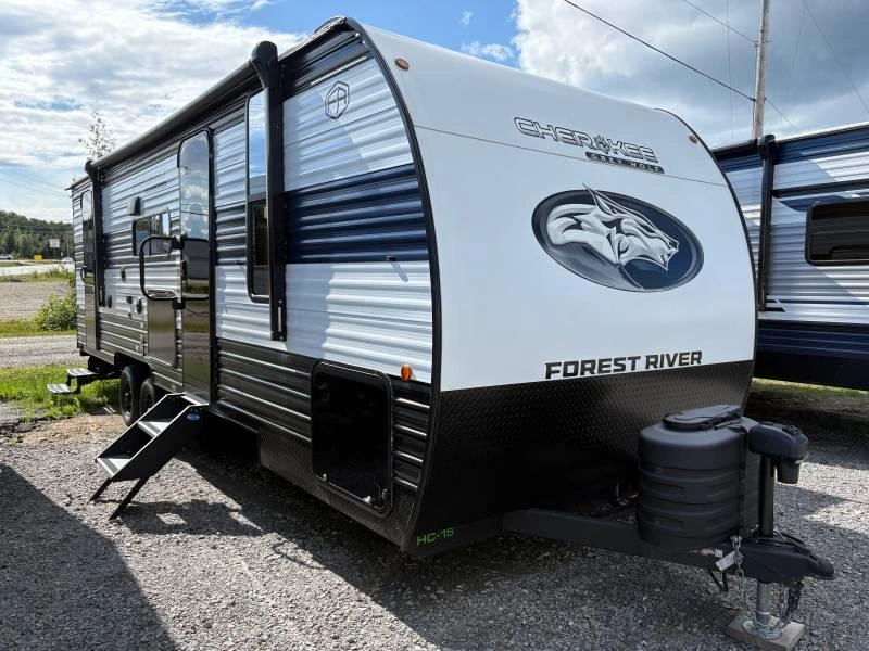 2026 Cherokee Grey Wolf 23dbh alt