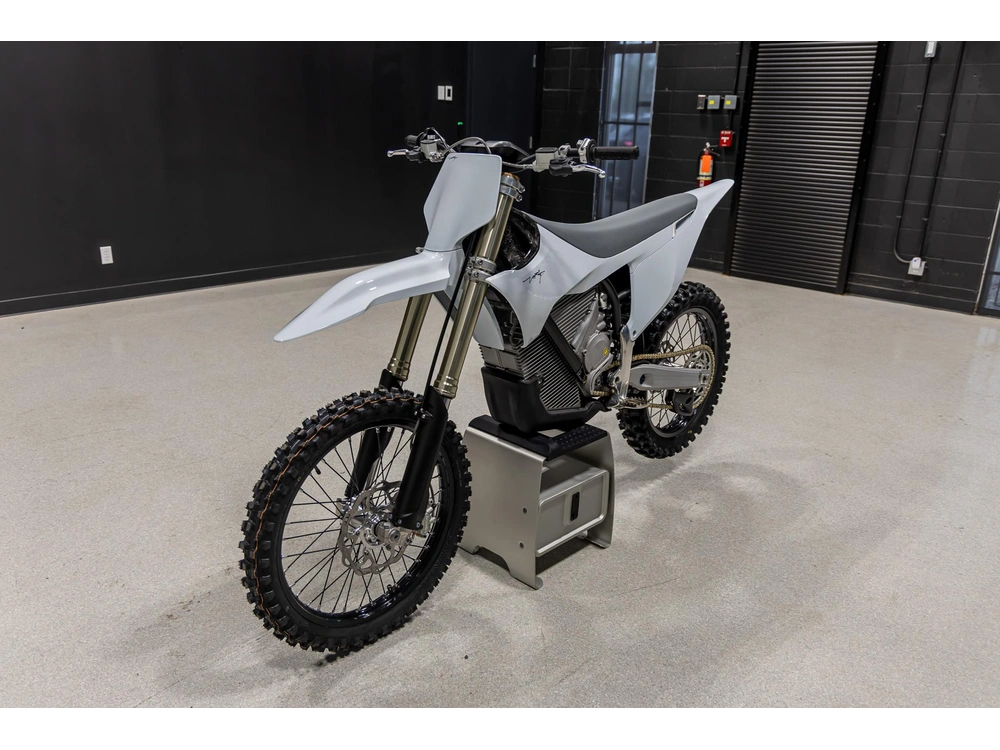 2026 Stark Future Varg Mx 1.2 80hp alt
