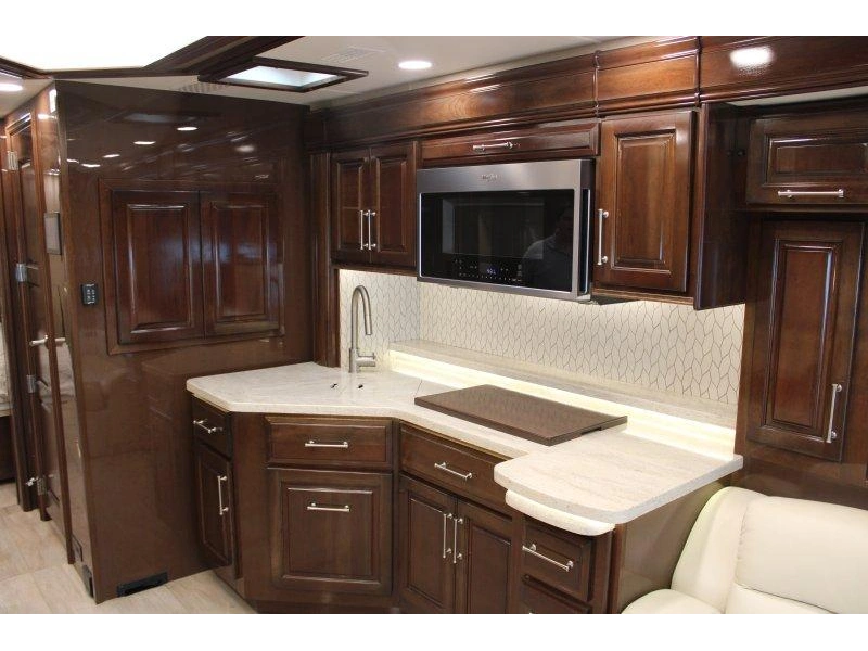 Entegra Coach Aspire 44f 2020 alt