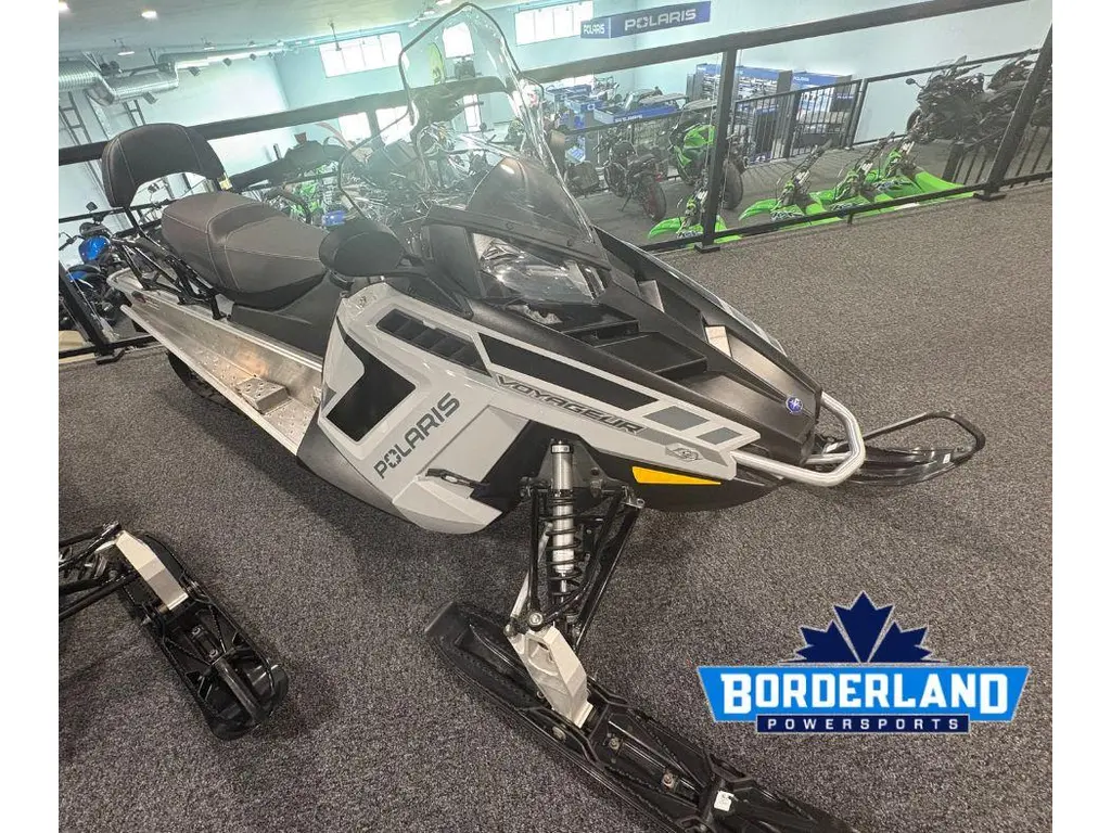 2025 Polaris 550 VOYAGEUR LXT 144 NORTHSTAR EDITION 