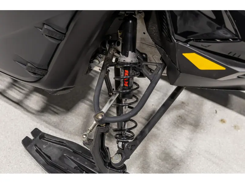 2026 Ski-Doo SUMMIT EDGE 165 TURBO CJTC