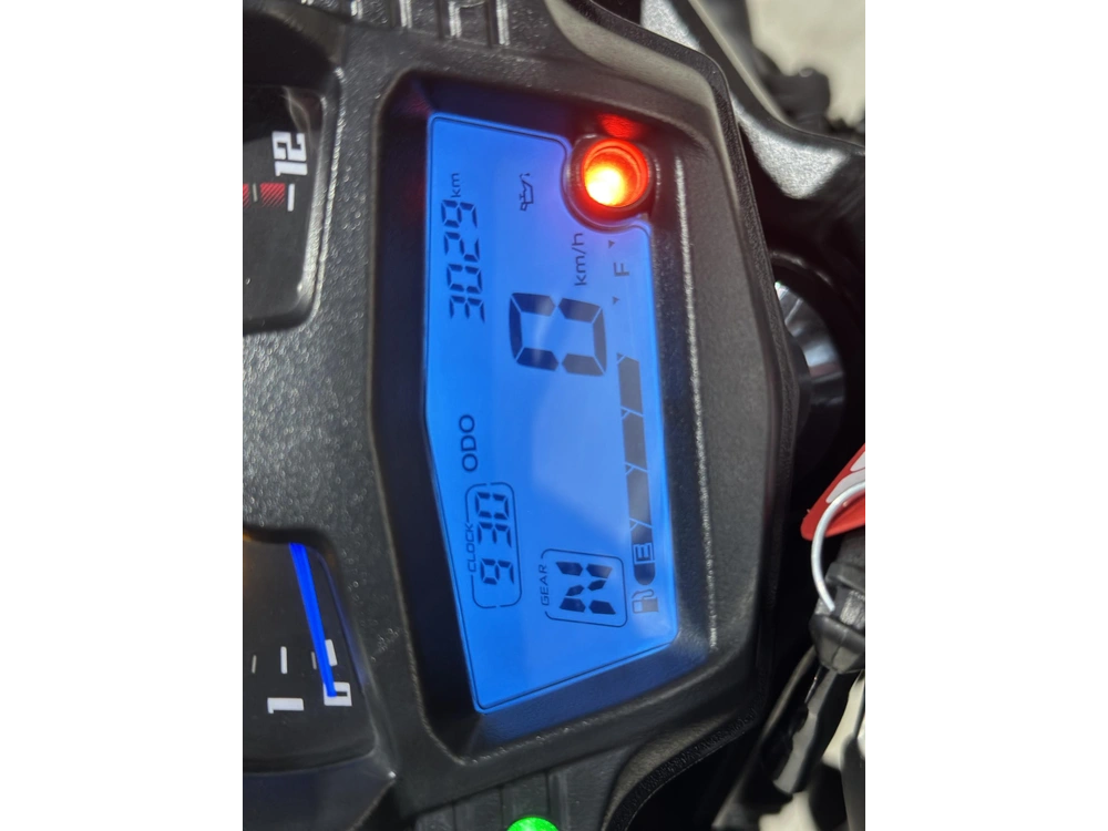Kawasaki Vulcan S 2024 alt