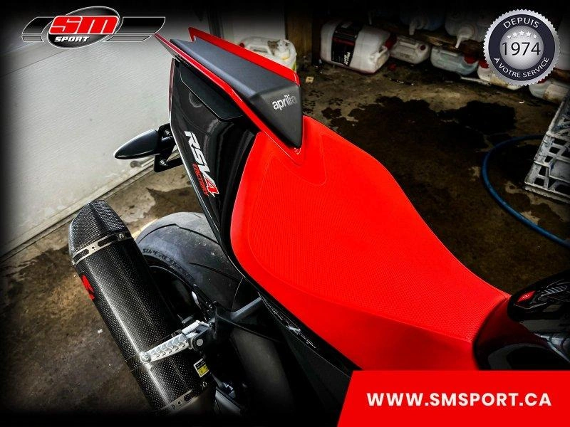 Aprilia Rsv4 1100 2021 alt