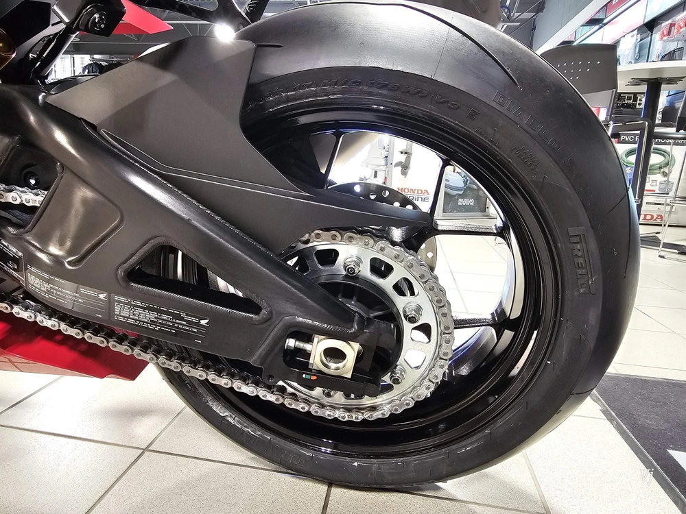 2026 Honda Cbr1000rr-r Fireblade Sp alt