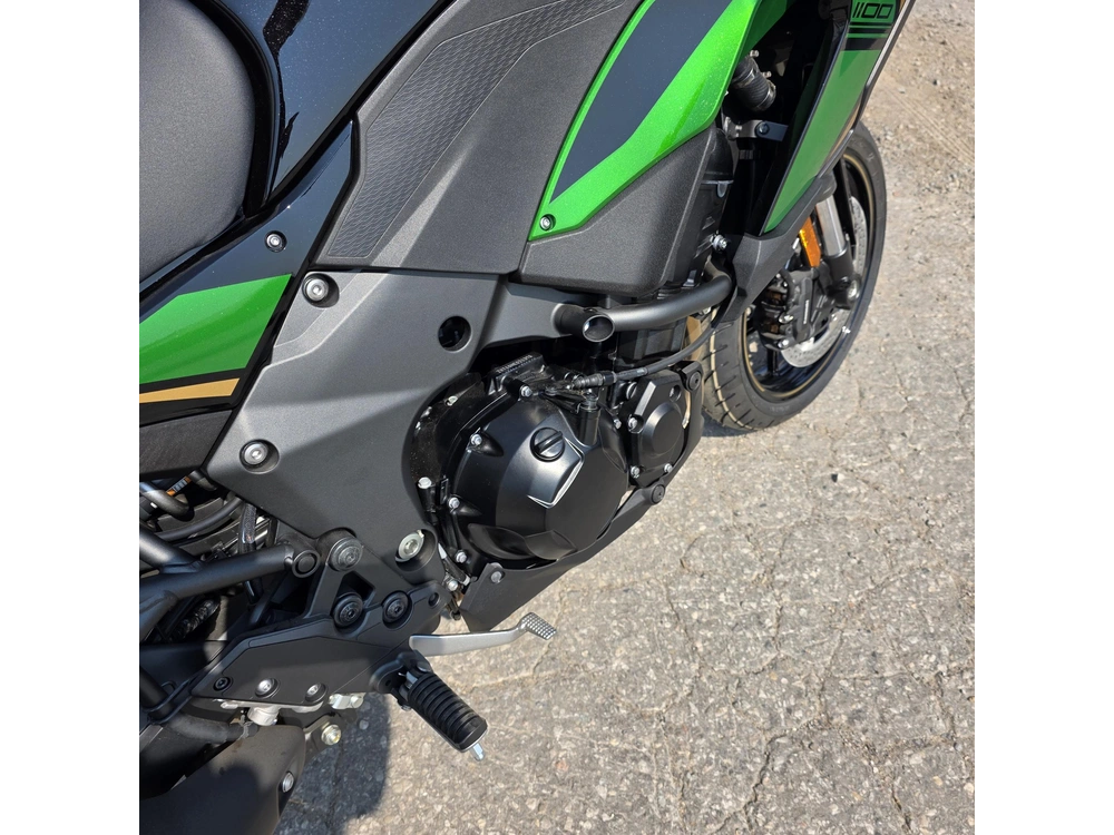 2026 Kawasaki Versys 1100 Lt Se alt