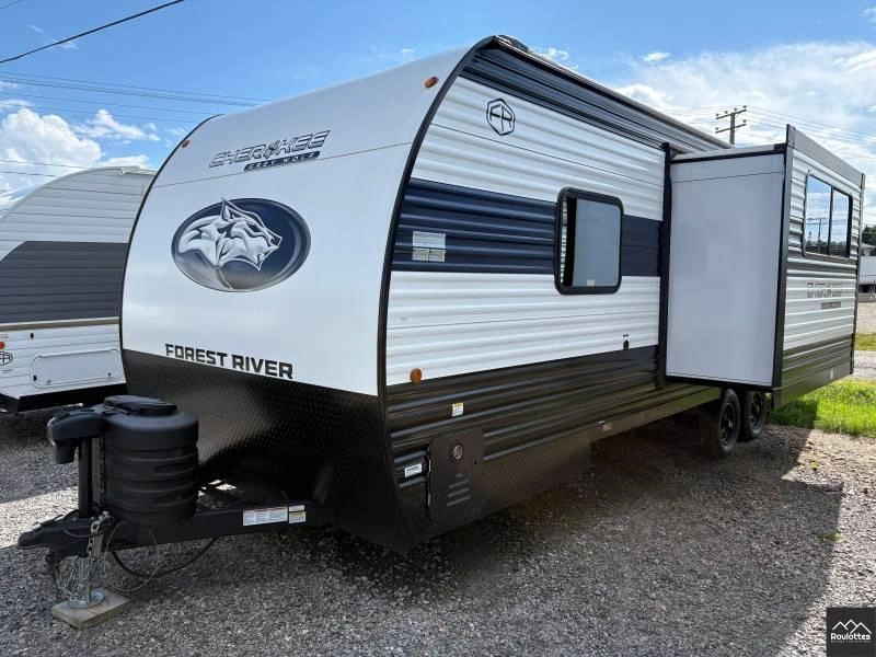 Cherokee Grey Wolf 23dbh 2026 alt