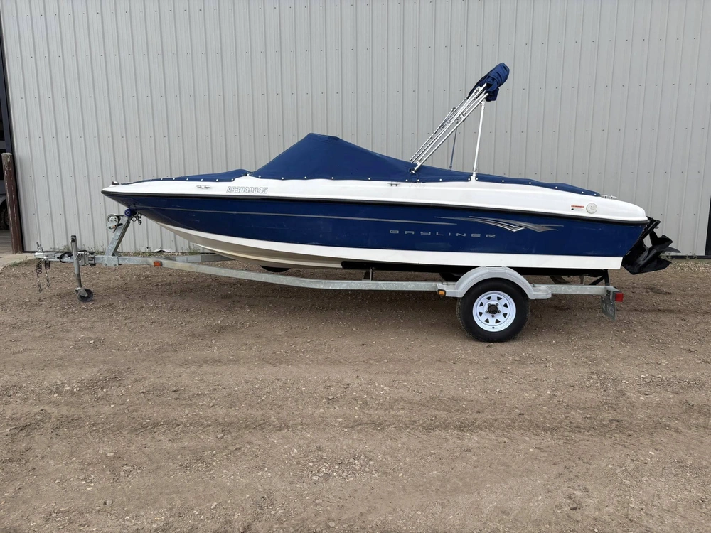 2010 Bayliner Br175 alt