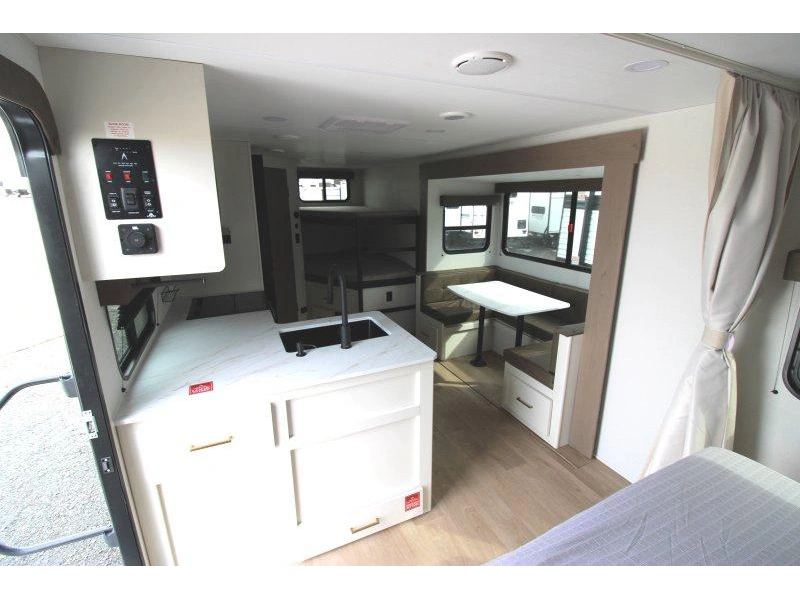 Grand Design Transcend 23bhx 2026 alt