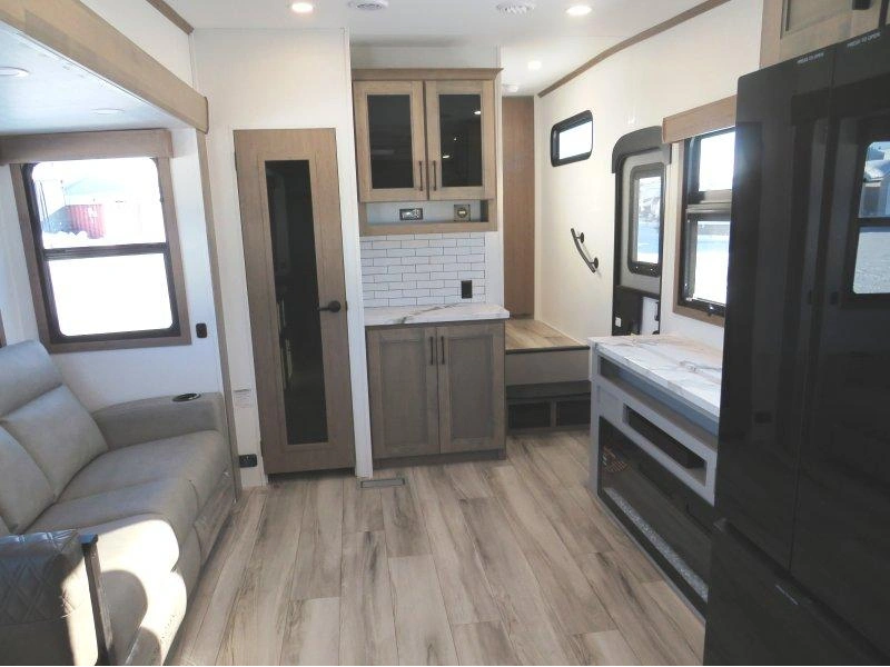 2026 Kz Durango D240rkd alt