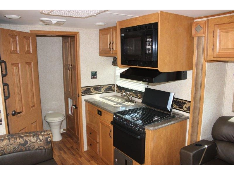 Evergreen Rv Everlite 27rb 2013 alt