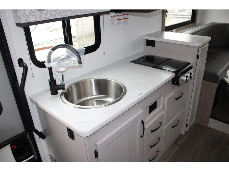 Jayco Redhawk 20lf 2027 alt