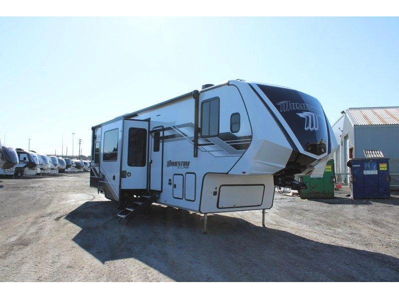 Grand Design Momentum 350g 2026 alt