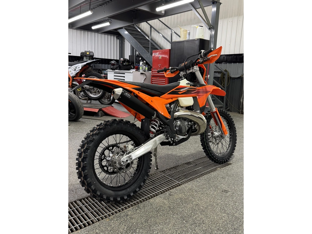 Ktm 300 Xc-w 2027 alt