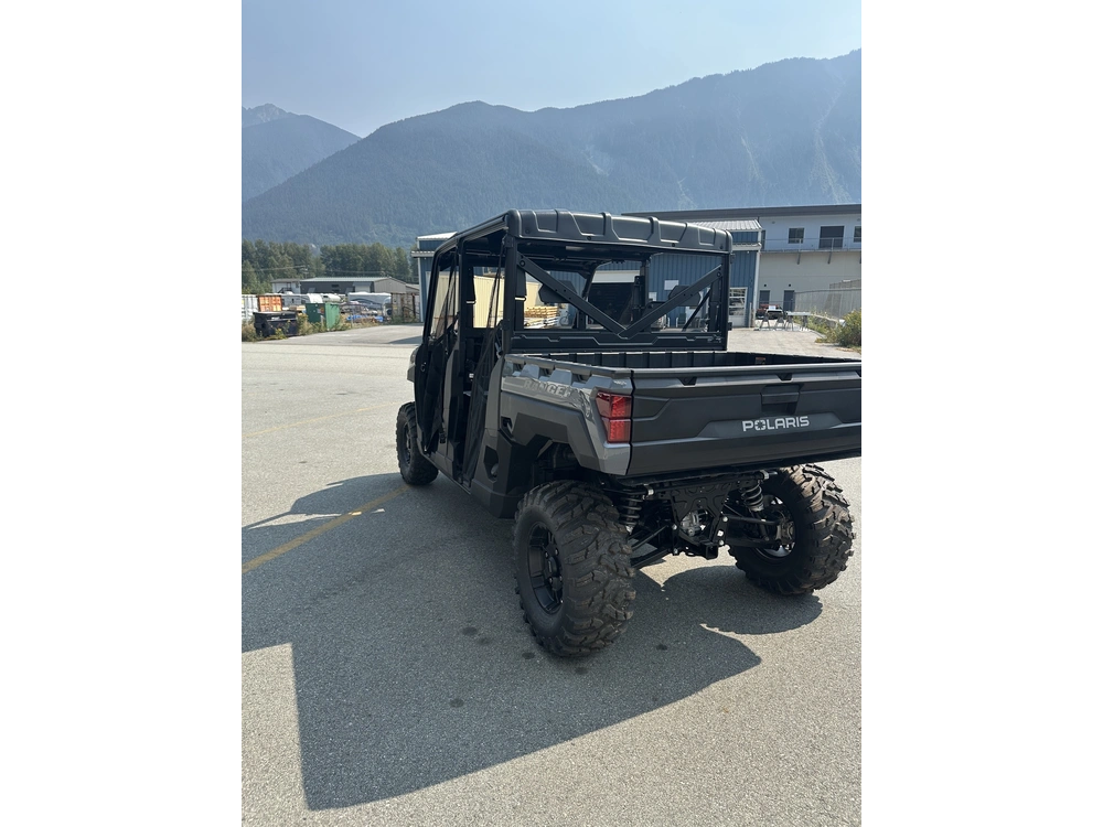 2026 Polaris Ranger Crew Xp 1000 Premium Stealth Gray *$194 Bi-weekly* alt