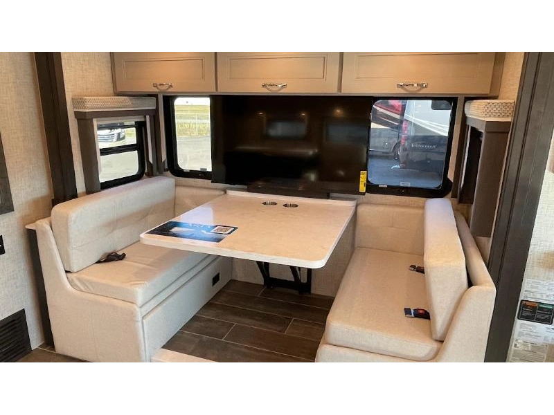 Thor Motor Coach Aria 3401 2023 alt